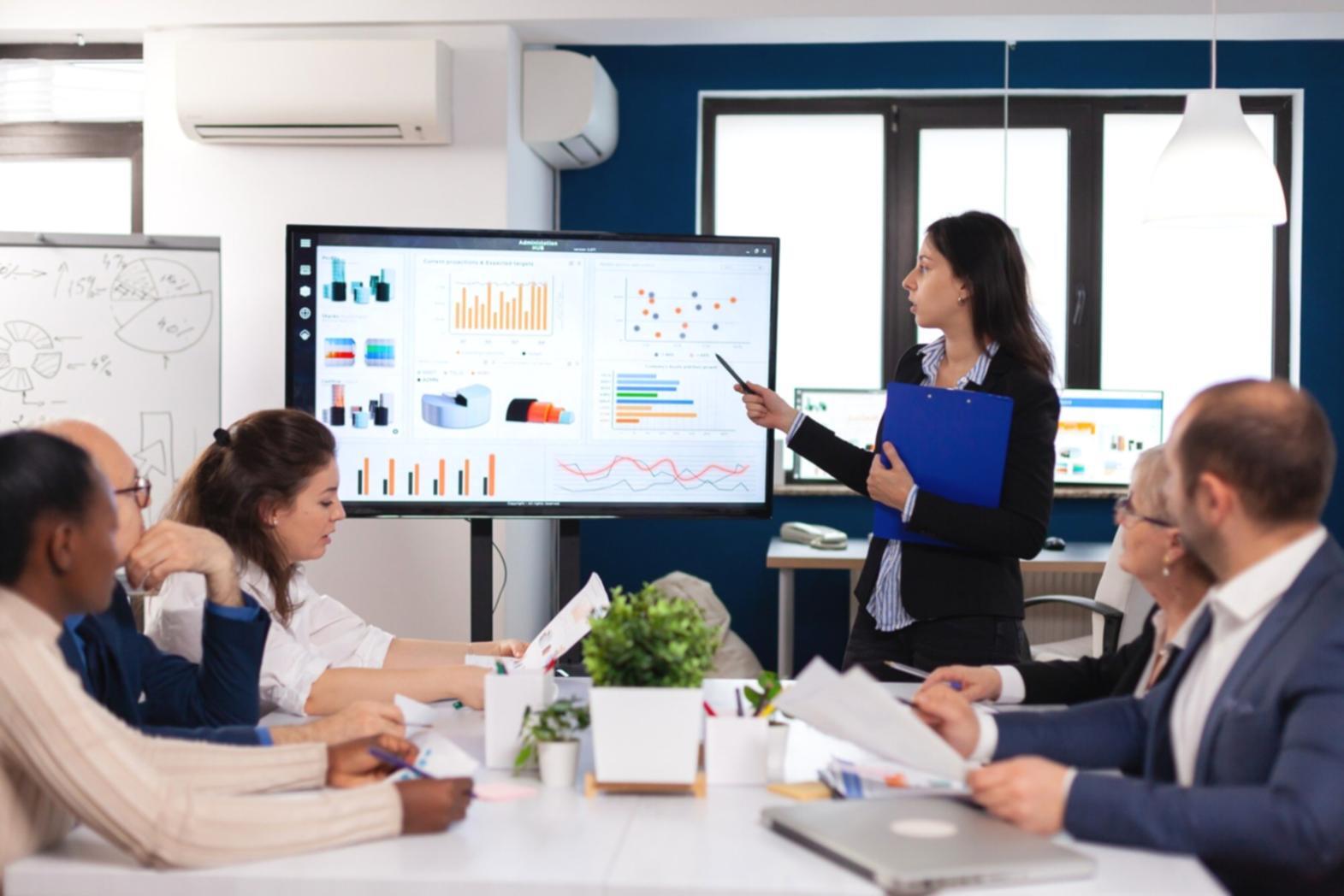 Proces de lucru pentru optimizarea traficului web